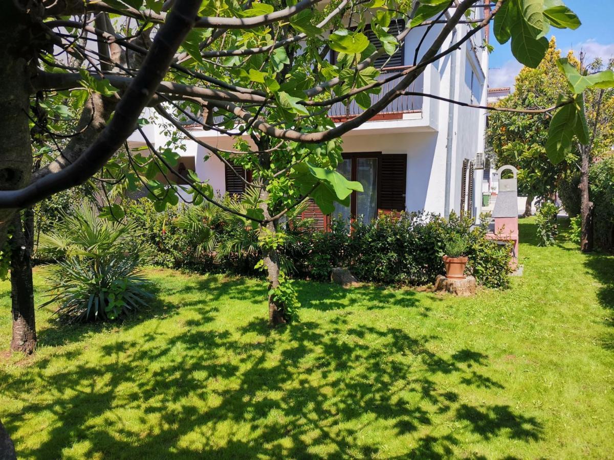 Holiday House Casa Maria روفينج المظهر الخارجي الصورة