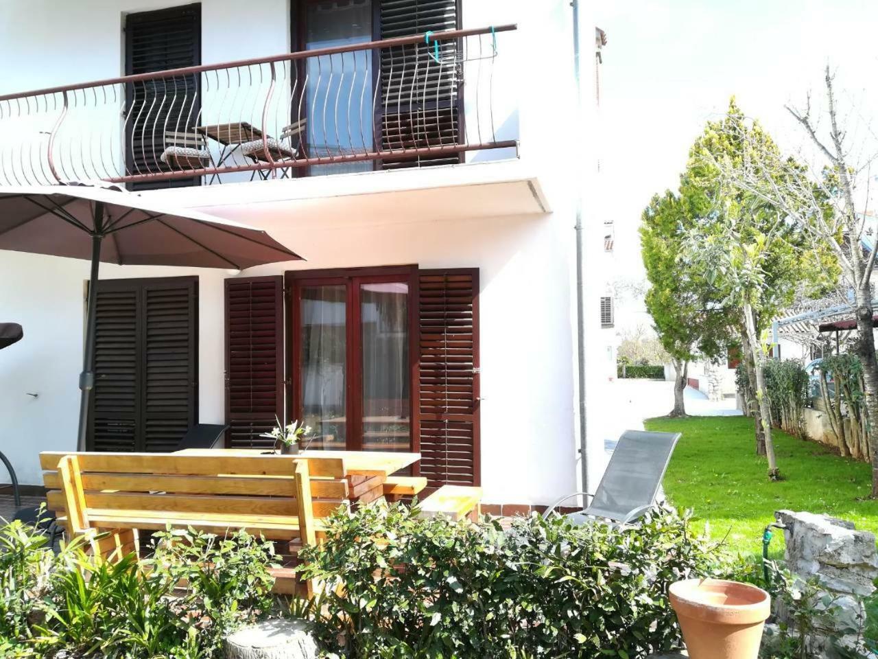 Holiday House Casa Maria روفينج المظهر الخارجي الصورة