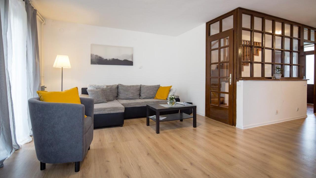 Holiday House Casa Maria روفينج المظهر الخارجي الصورة