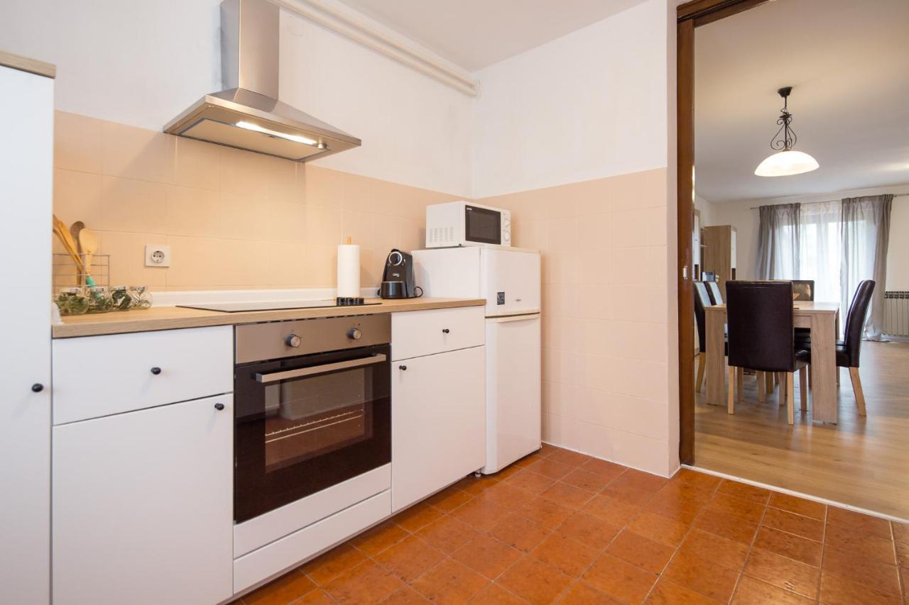 Holiday House Casa Maria روفينج المظهر الخارجي الصورة